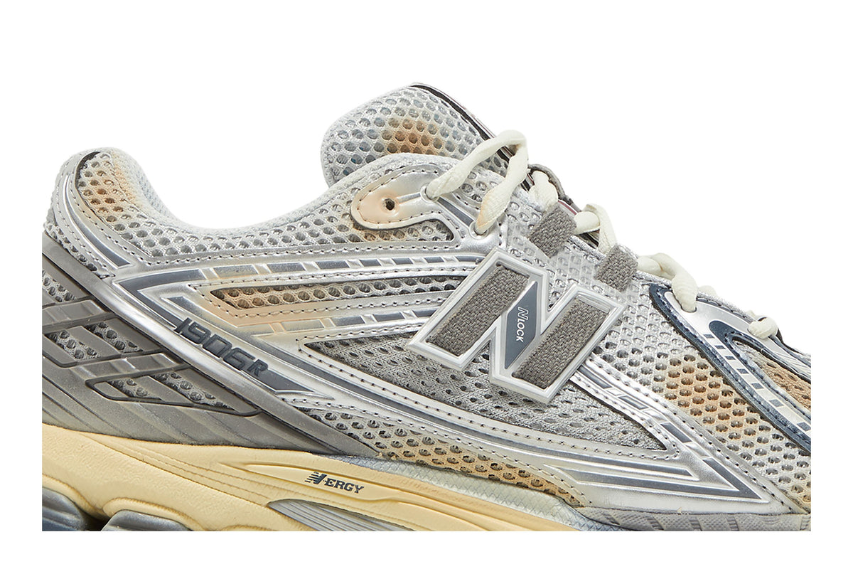 New Balance 1906R thisisneverthat ''The 2022 Downtown Run'' sneaker afbeelding 2 - stylecode M1906RTI