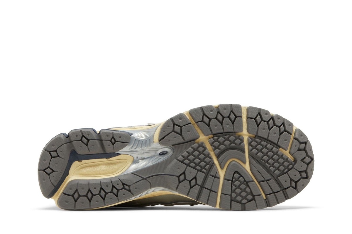 New Balance 1906R thisisneverthat ''The 2022 Downtown Run'' sneaker afbeelding 4 - stylecode M1906RTI
