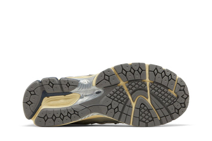 New Balance 1906R thisisneverthat ''The 2022 Downtown Run'' sneaker afbeelding 4 - stylecode M1906RTI