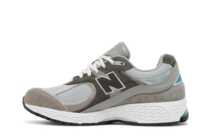 New Balance 2002R atmos Grey Rat sneaker afbeelding 3 - stylecode M2002RAT