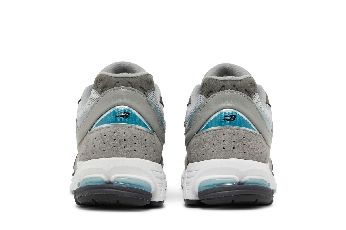 New Balance 2002R atmos Grey Rat sneaker afbeelding 6 - stylecode M2002RAT