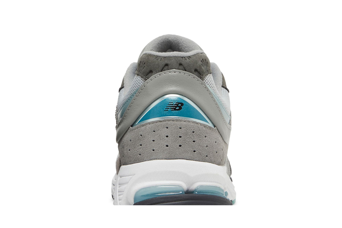 New Balance 2002R atmos Grey Rat sneaker afbeelding 7 - stylecode M2002RAT