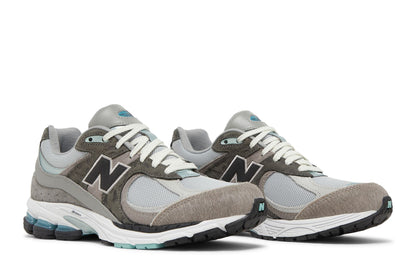 New Balance 2002R atmos Grey Rat sneaker afbeelding 8 - stylecode M2002RAT