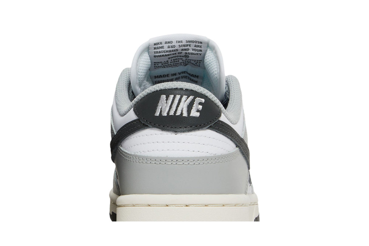 Nike Dunk Low Light Smoke Grey (Women's) sneaker afbeelding 7 - stylecode DD1503-117
