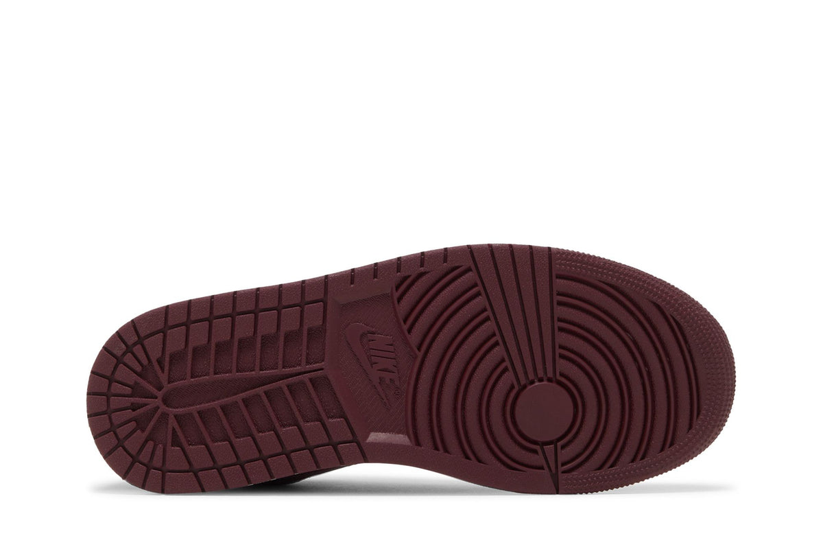 Jordan 1 Low Black Dark Beetroot (Women's) sneaker afbeelding 4 - stylecode DC0774-006