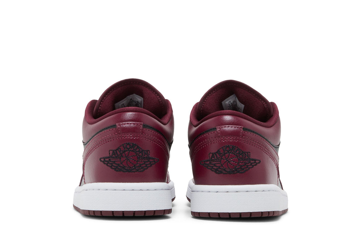 Jordan 1 Low Black Dark Beetroot (Women's) sneaker afbeelding 6 - stylecode DC0774-006