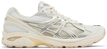  ASICS GT-2160 x Above The Clouds sneaker zijaanzicht met witte mesh en metallic silver tiger stripes