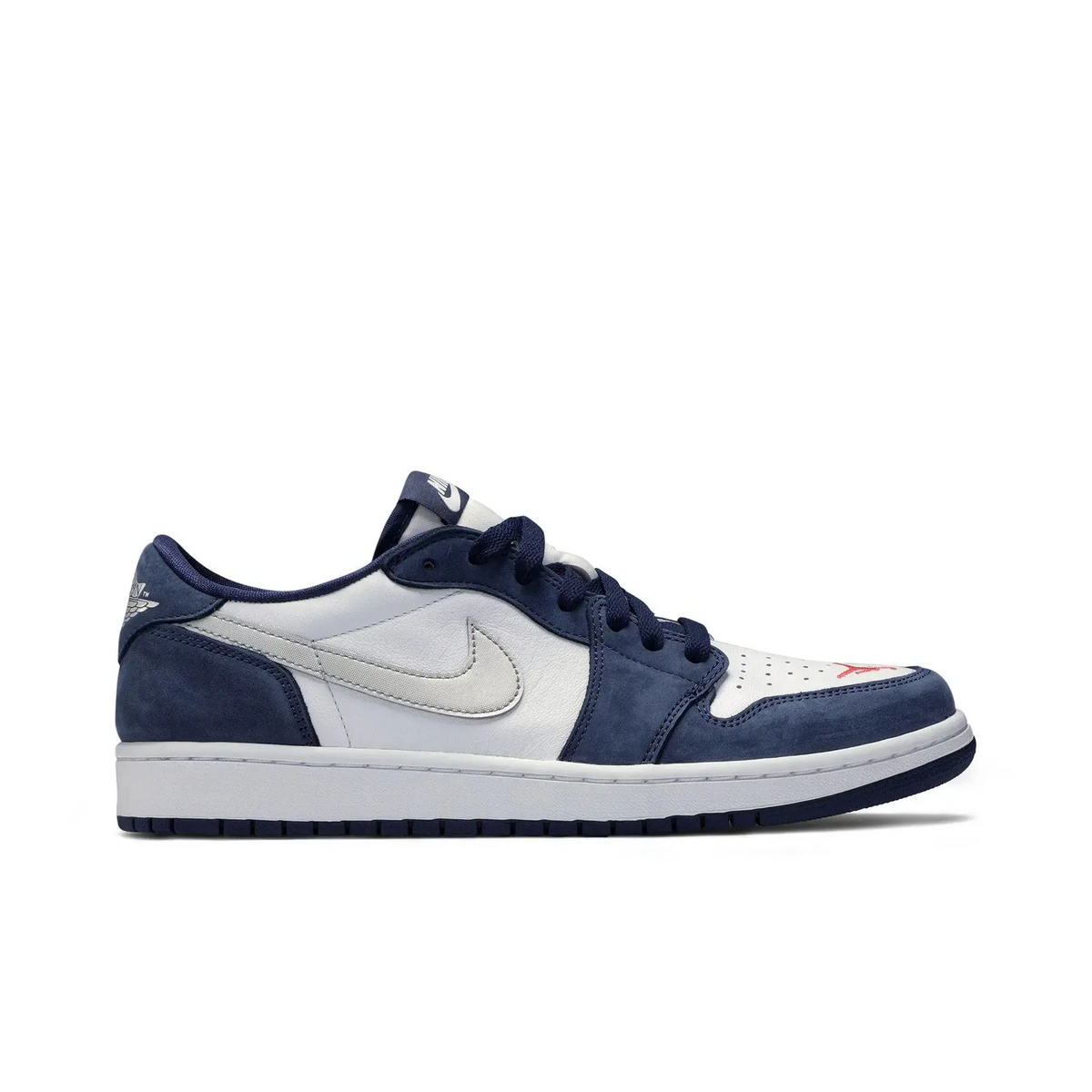 Jordan 1 Low SB Midnight Navy sneaker 1 - stylecode CJ7891-400