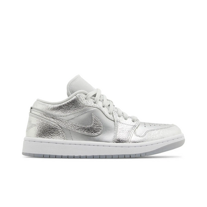 Jordan 1 Low SE Metallic Silver (Women's) sneaker 1 - stylecode FN5030-001
