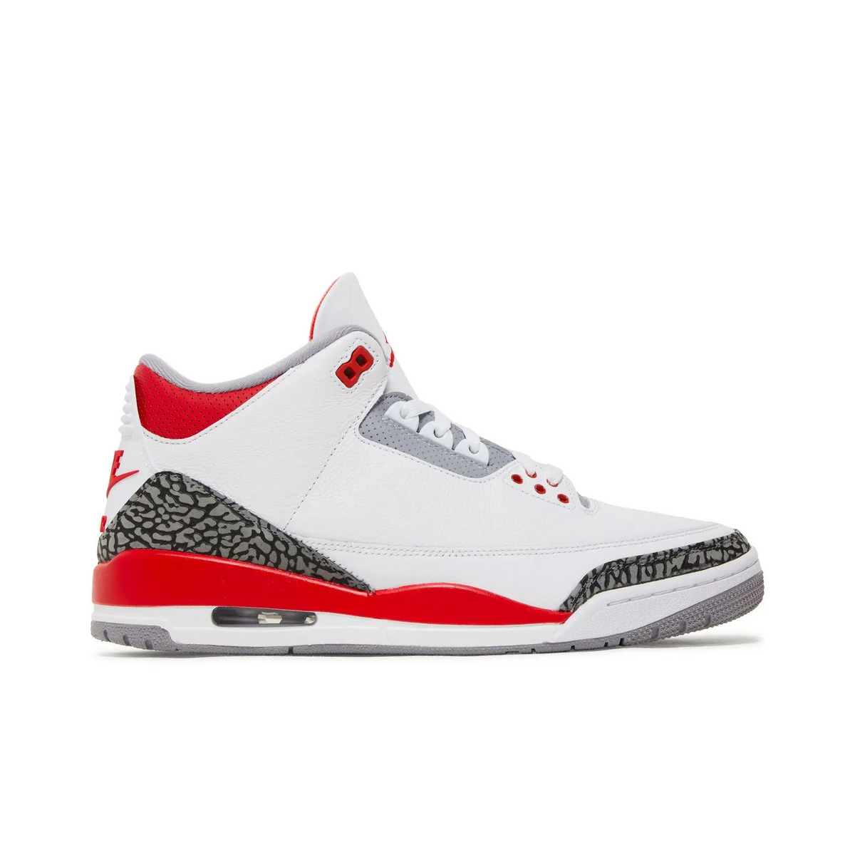 Jordan 3 Retro Fire Red (2022) sneaker 1 - stylecode DN3707-160