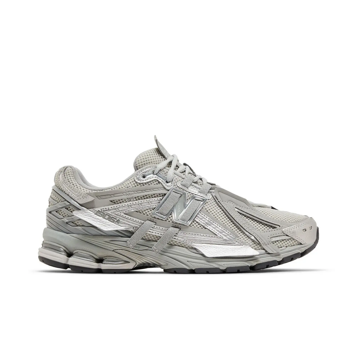 New Balance 1906A Concrete Silver Metallic sneaker 1 - stylecode M1906AG