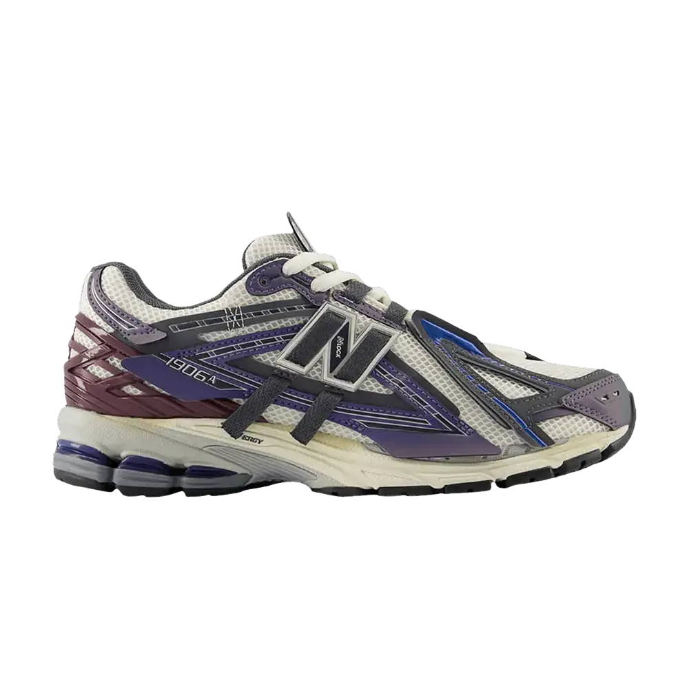 New Balance 1906A Inkwell Sea Salt sneaker 1 - stylecode U1906ANB