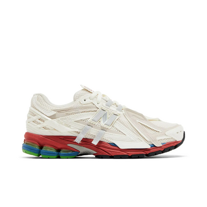 New Balance 1906A Sea Salt Astro Dust sneaker 1 - stylecode M1906AB