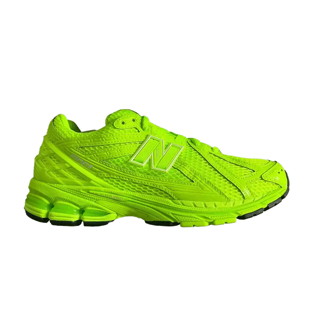 New Balance 1906R ASOS Exclusive Neon Green sneaker 1 - stylecode M1906RAA