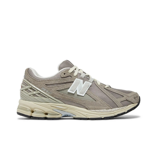 New Balance 1906R Beige Cream sneaker 1 - stylecode M1906RL