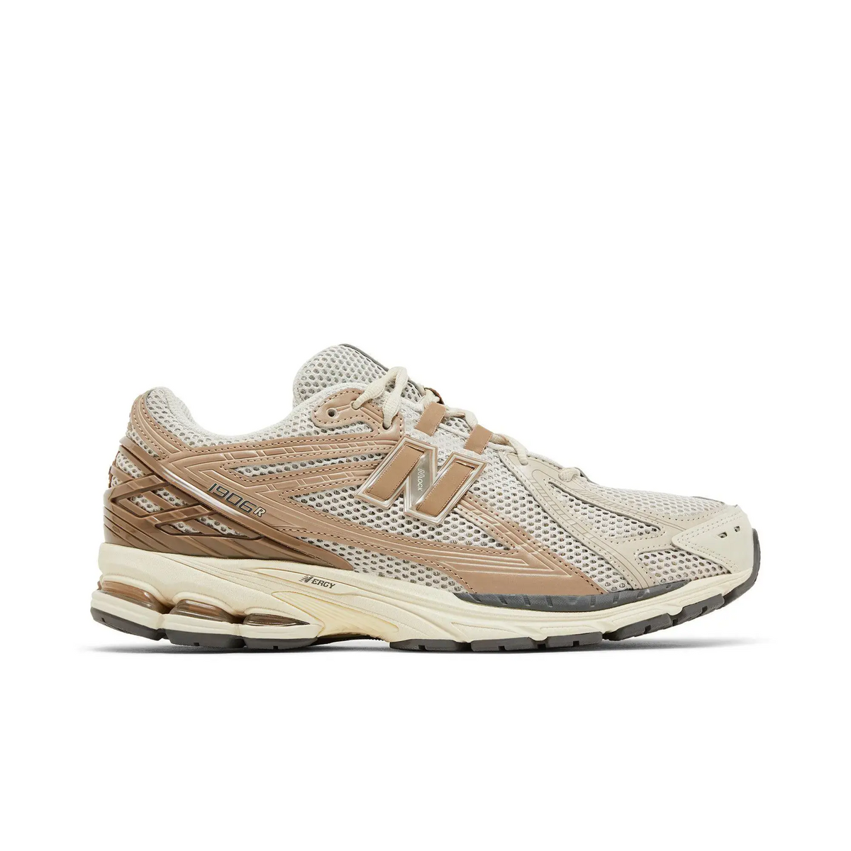 New Balance 1906R Cream Beige Vachetta sneaker 1 - stylecode M1906RZB