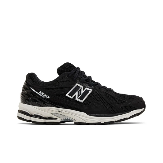 New Balance 1906R Jet Black White sneaker 1 - stylecode M1906RFB
