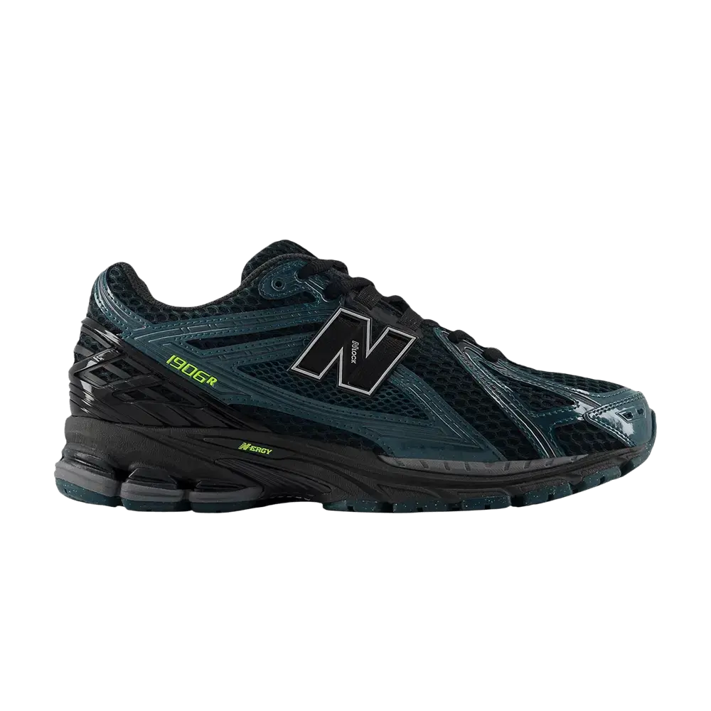 New Balance 1906R Medusa Green Black sneaker 1 - stylecode U190646S