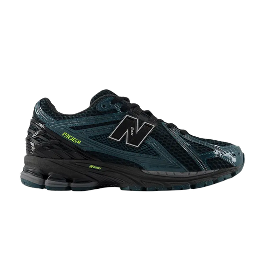 New Balance 1906R Medusa Green Black sneaker 1 - stylecode U190646S
