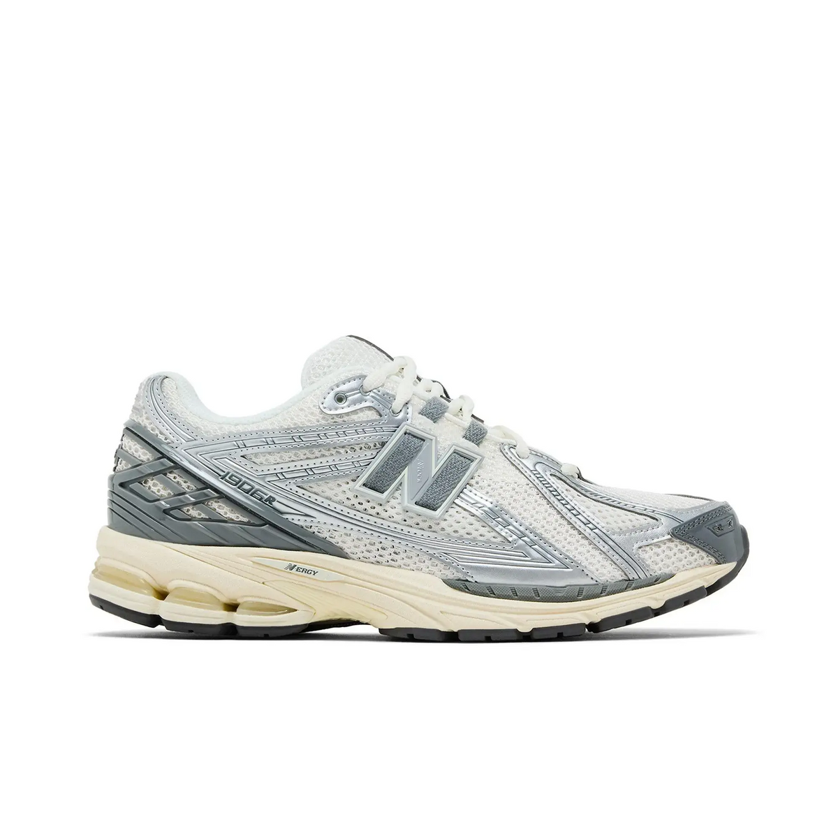 New Balance 1906R Moonrock Silver sneaker 1 - stylecode M1906RFS