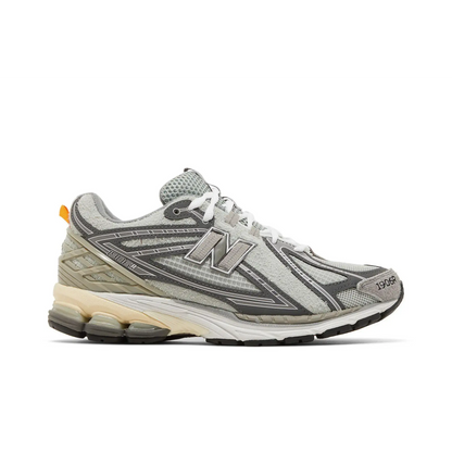 New Balance 1906R N.Hoolywood x INVINCIBLE Grey Swan sneaker 1 - stylecode M1906RNI