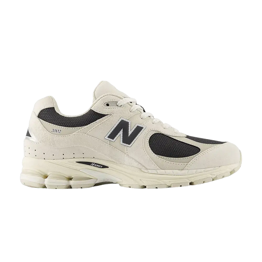 New Balance 2002R Arid Stone Black Coffee sneaker 1 - stylecode U2002RN