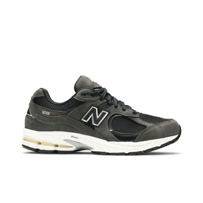 New Balance 2002R Black Grey sneaker 1 - stylecode ML2002RB
