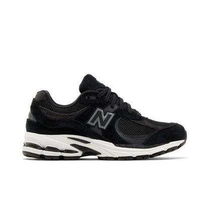 New Balance 2002R Black Gunmetal sneaker 1 - stylecode M2002RBK