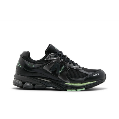 New Balance 2002R Black Silver Green sneaker 1 - stylecode M2002RLD