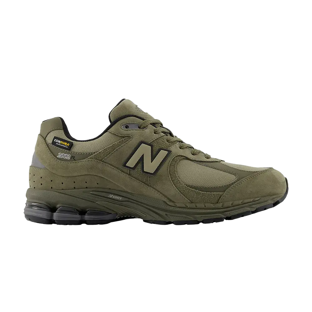 New Balance 2002R Cordura Olive sneaker 1 - stylecode M2002RPK