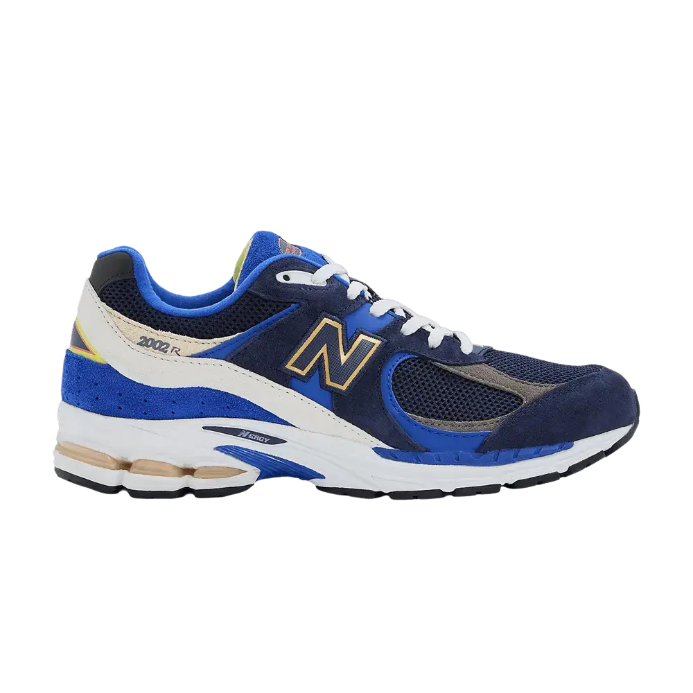 New Balance 2002R FC Porto sneaker 1 - stylecode U2002RFP