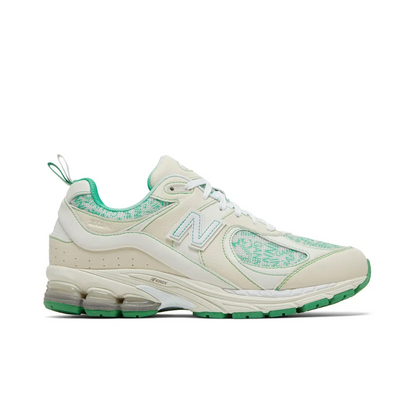 New Balance 2002R GANNI Turtledove sneaker 1 - stylecode M2002RGC