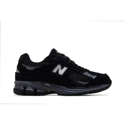 New Balance 2002R Gore-Tex Protection Pack Black Magnet sneaker 1 - stylecode U20023MB