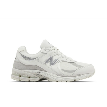 New Balance 2002R Gore-Tex White Brighton Grey sneaker 1 - stylecode M2002RXM
