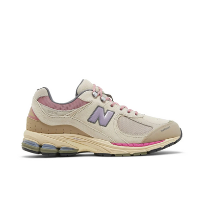 New Balance 2002R Hiking Pack Beige sneaker 1 - stylecode M2002RWL
