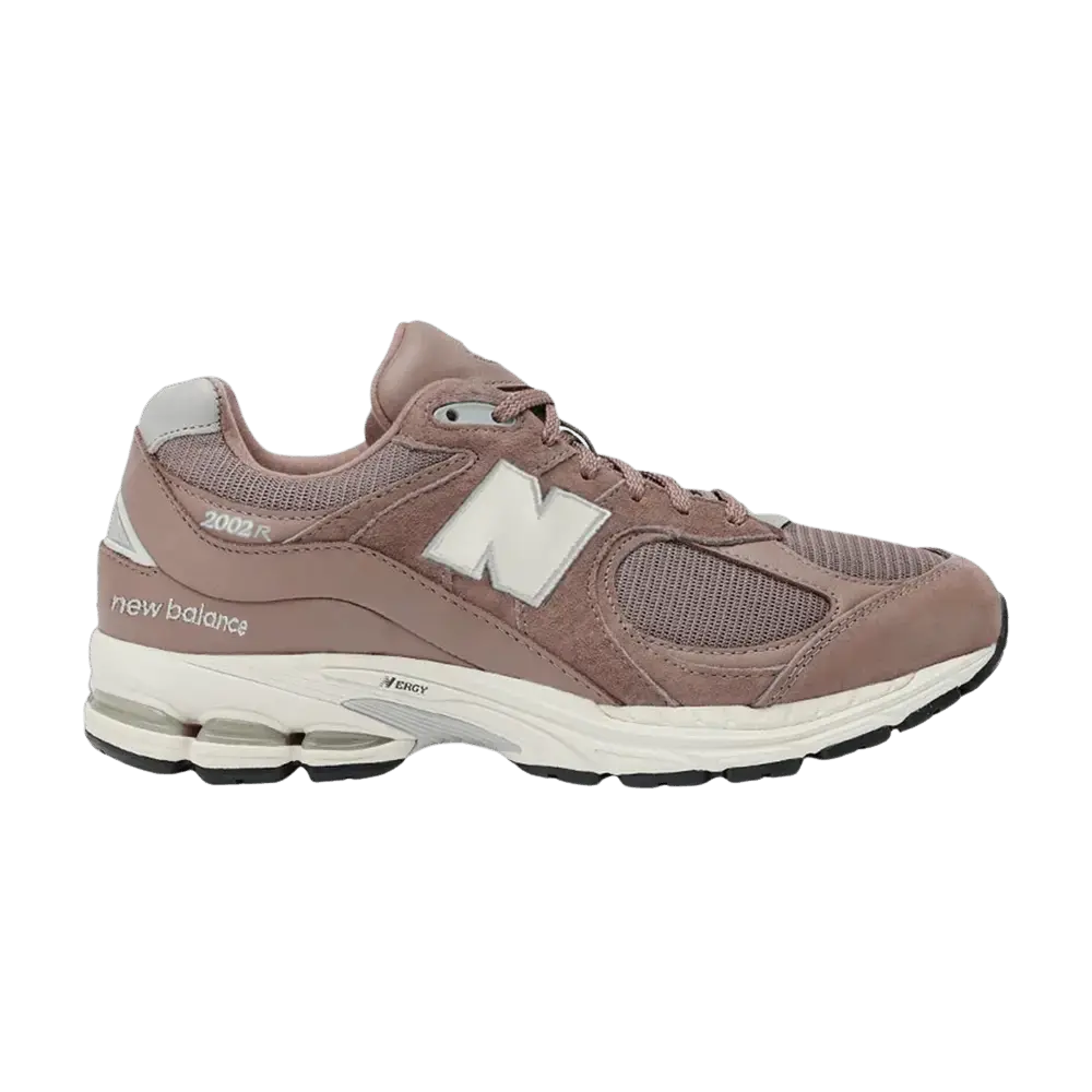 New Balance 2002R Latte Sea Salt sneaker 1 - stylecode M2002RF1
