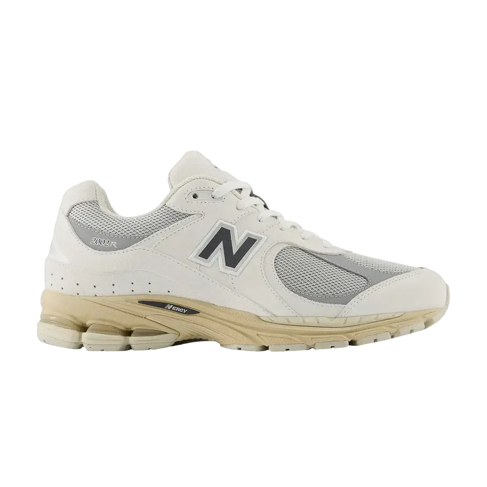 New Balance 2002R Linen Rain Cloud sneaker 1 - stylecode U2002RJ