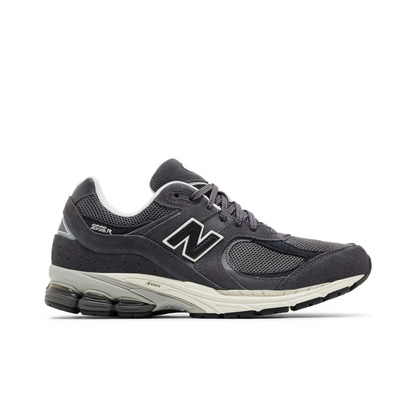 New Balance 2002R Monochrome Pack Grey sneaker 1 - stylecode M2002RFL