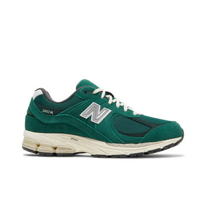 New Balance 2002R Nightwatch Green sneaker 1 - stylecode M2002RHB