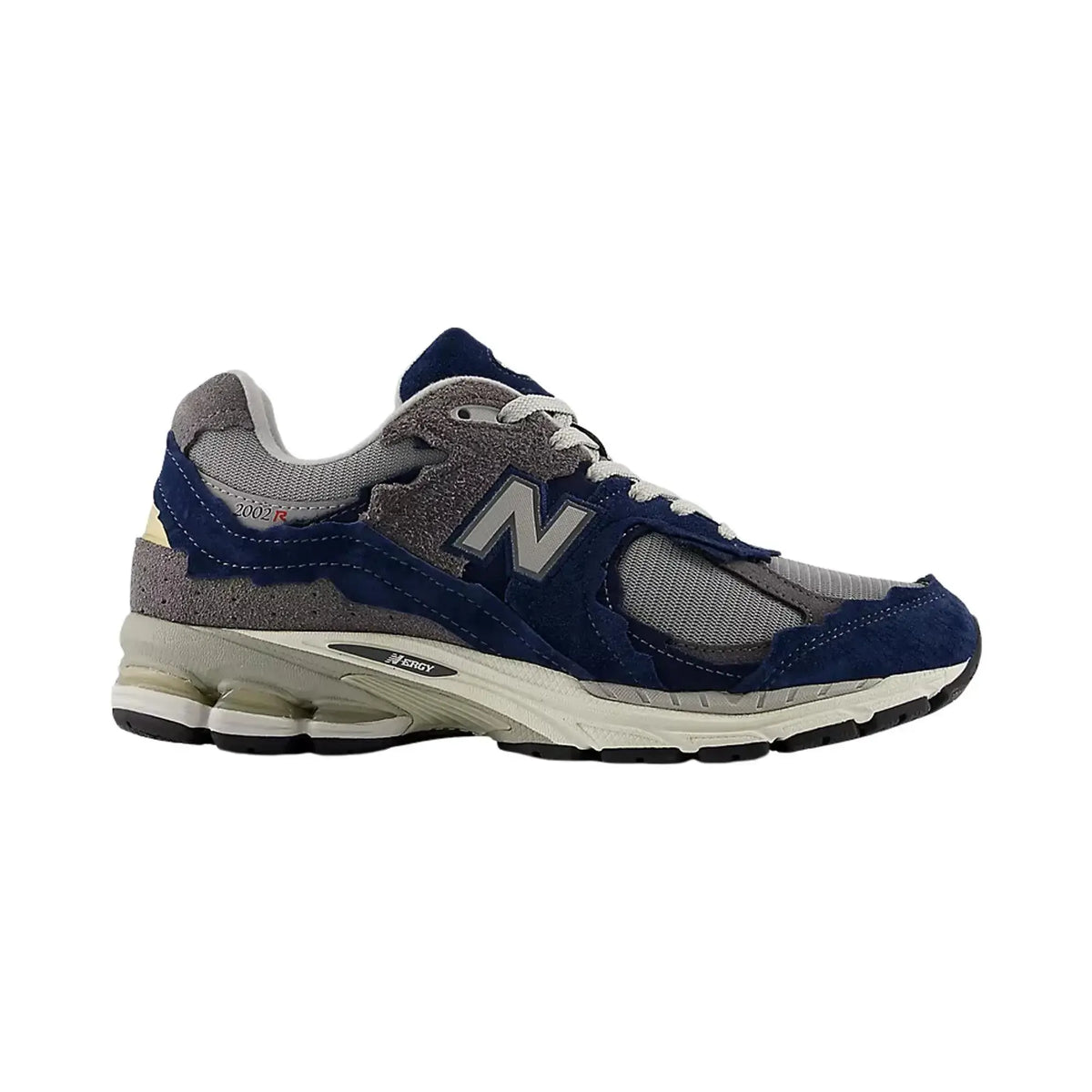 New Balance 2002R Protection Pack Navy Raincloud sneaker 1 - stylecode M20024R5