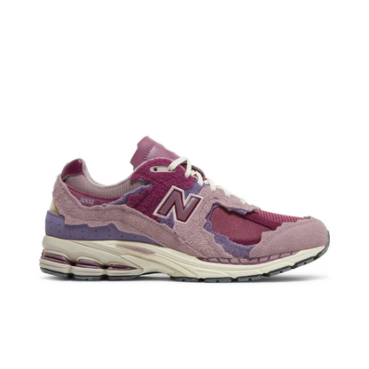 New Balance 2002R Protection Pack Pink sneaker 1 - stylecode M2002RDH