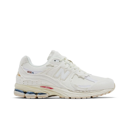New Balance 2002R Protection Pack Sea Salt sneaker 1 - stylecode M2002RDC