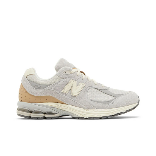 New Balance 2002R Rain Cloud sneaker 1 - stylecode M2002RSA