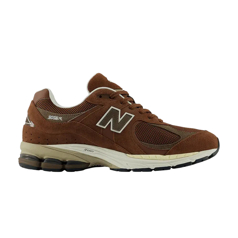 New Balance 2002R Rich Oak Dark Mushroom sneaker 1 - stylecode M2002RFF