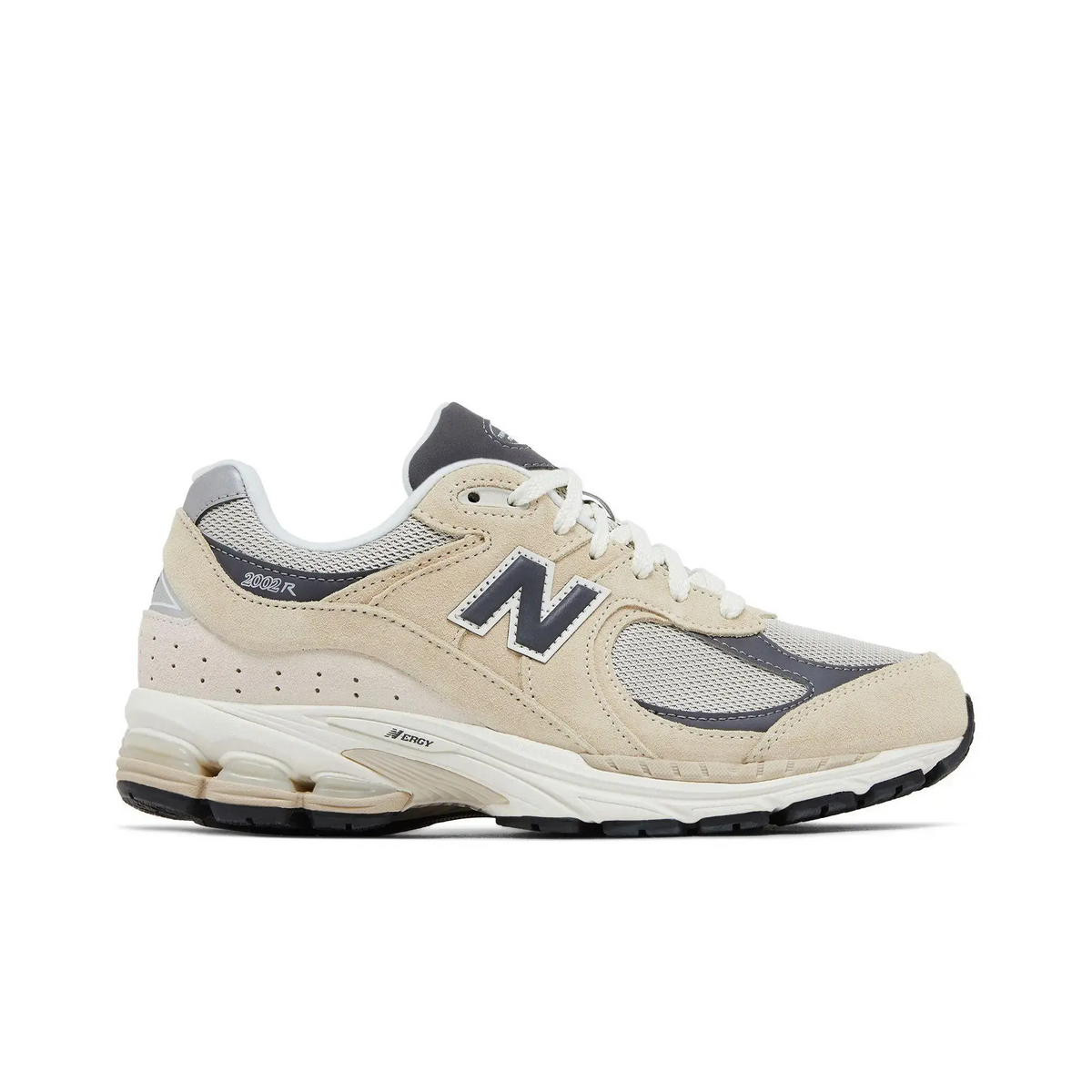 New Balance 2002R Sandstone Magnet sneaker 1 - stylecode M2002RFA