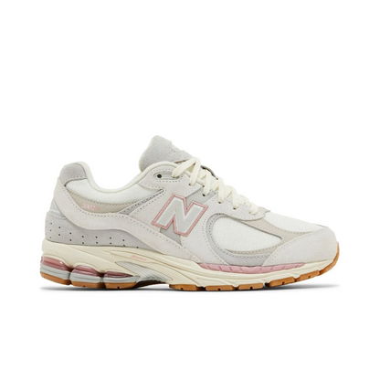 New Balance 2002R Sea Salt Brighton Grey sneaker 1 - stylecode M2002RPM