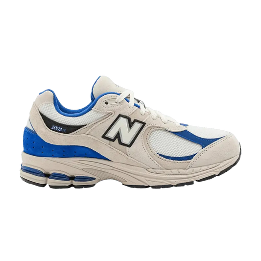 New Balance 2002R Sea Salt Moonbeam Royal sneaker 1 - stylecode M2002RZT