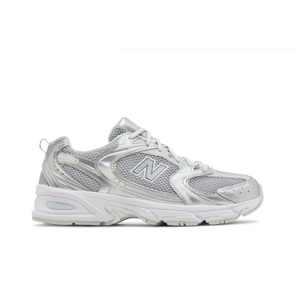 New Balance 530 Moonbeam Silver Metallic sneaker 1 - stylecode MR530RS