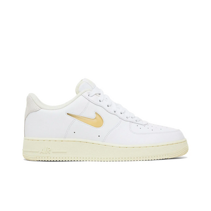 Nike Air Force 1 Low '07 Jewel Pale Vanilla sneaker 1 - stylecode DC8894-100