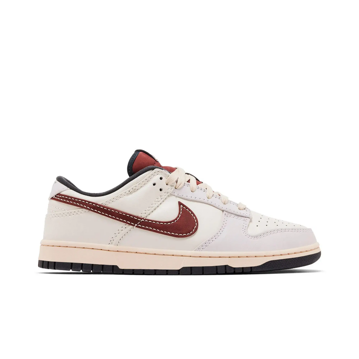 Nike Dunk Low Dark Pony Soft Pearl sneaker 1 - stylecode IM6670-202